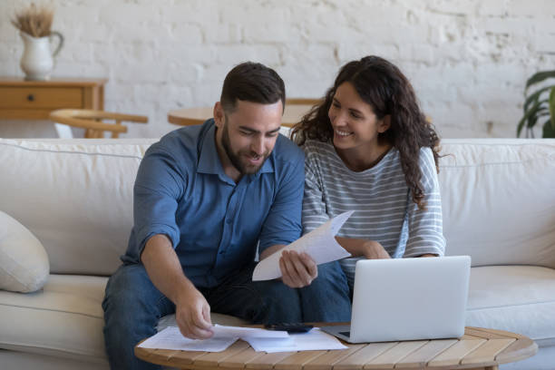 "Loan advisor explaining USDA loan eligibility requirements"