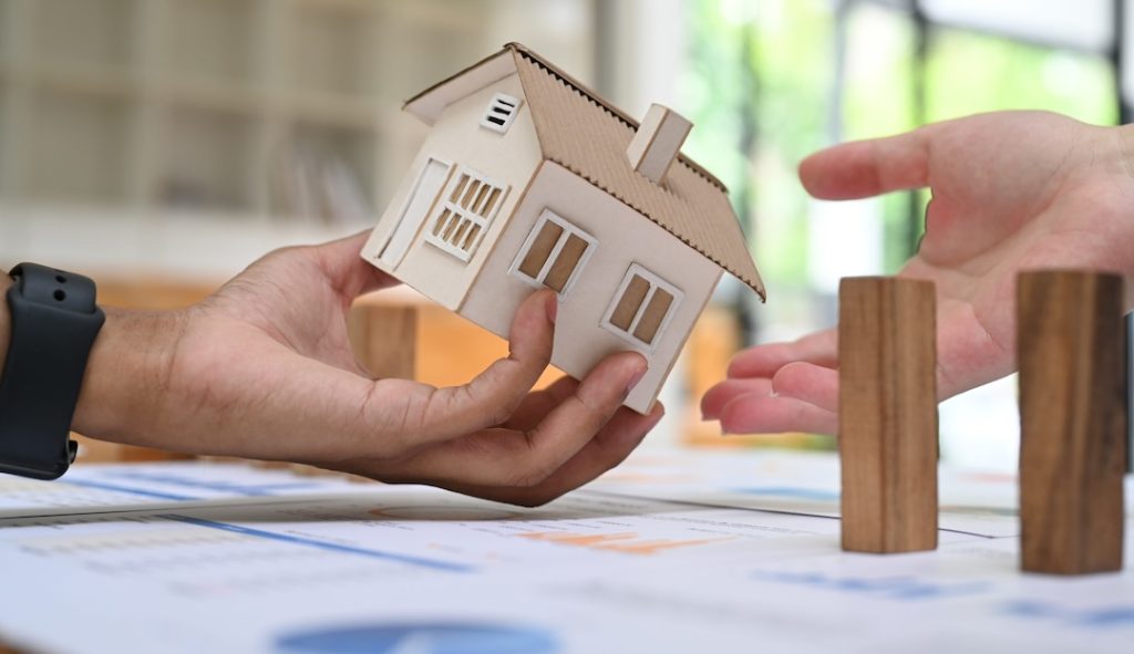 Real estate mortgage and home insurance documents for conventional loans